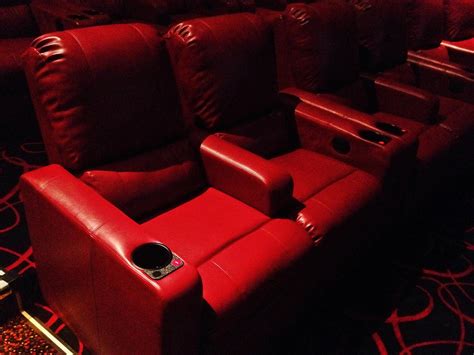 Movie theater with recliner seats. Things To Know About Movie theater with recliner seats. 